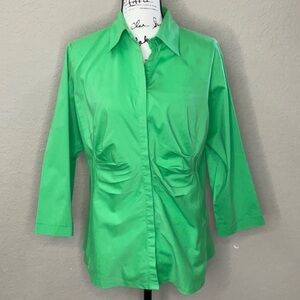 294 - Kim Rogers NWOT Green Fitted Button Down Shirt w/ Ruched Waist Size Large